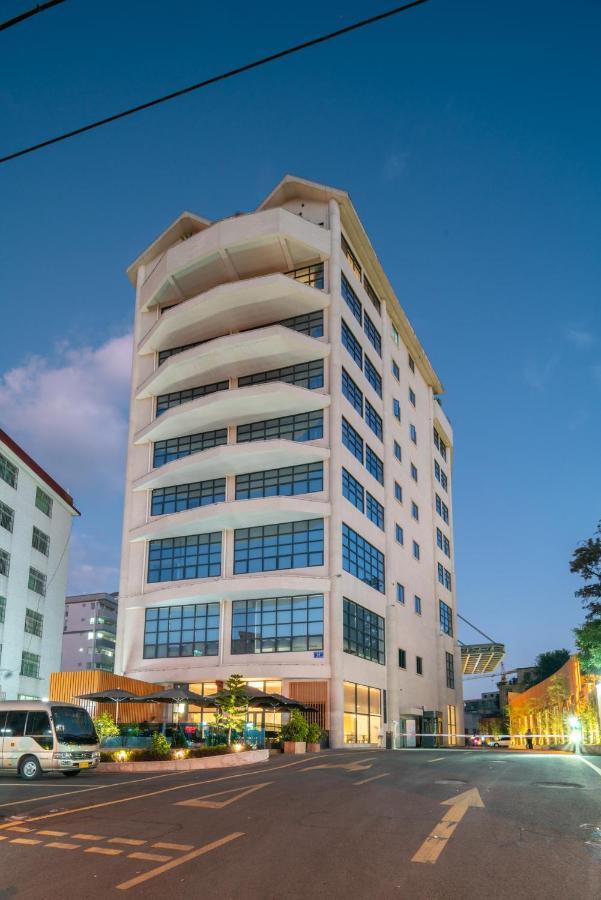 The Luzerne Hotel Dehua ภายนอก รูปภาพ